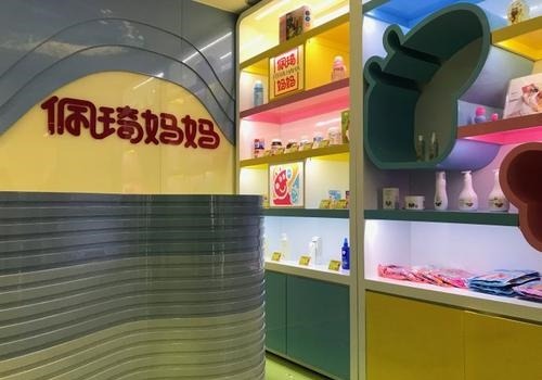 佩琦媽媽加盟