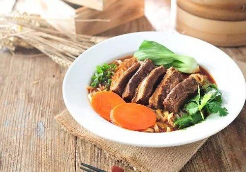貫一牛肉面加盟