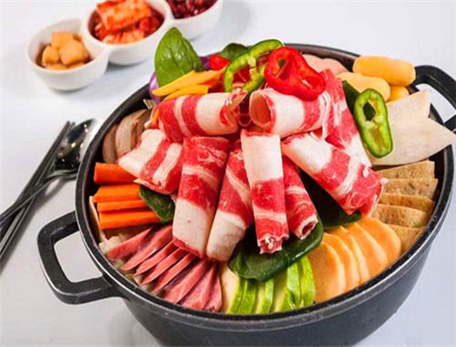 釜槿緣石鍋拌飯加盟