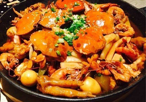 肥嫂肉蟹煲加盟