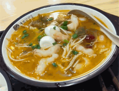 滑肉記憶米線