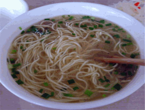 團(tuán)山小黃牛米線(xiàn)加盟