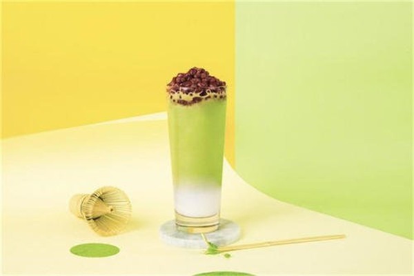 小節(jié)拍豆腐鮮奶茶加盟
