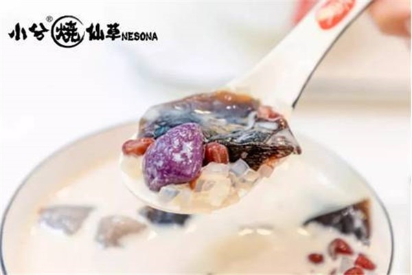 小兮燒仙草奶茶加盟