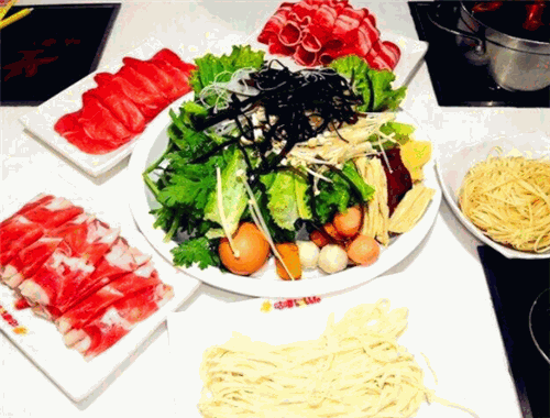 咕嘟歡樂火鍋