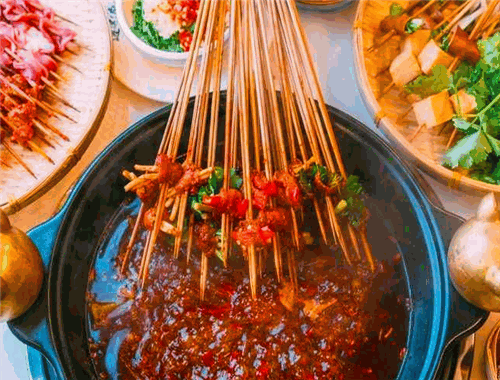 耍川串串火鍋加盟
