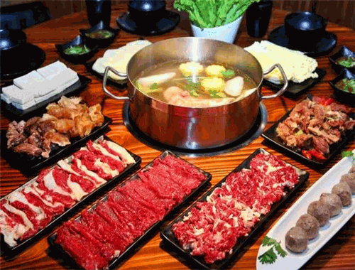 蹺腳牛肉火鍋加盟