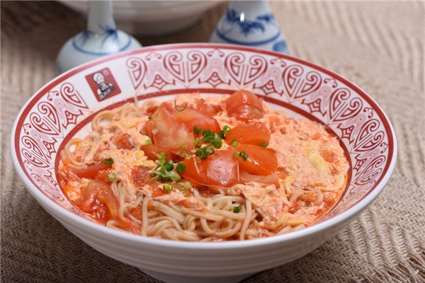 陳怡順擔(dān)擔(dān)面加盟