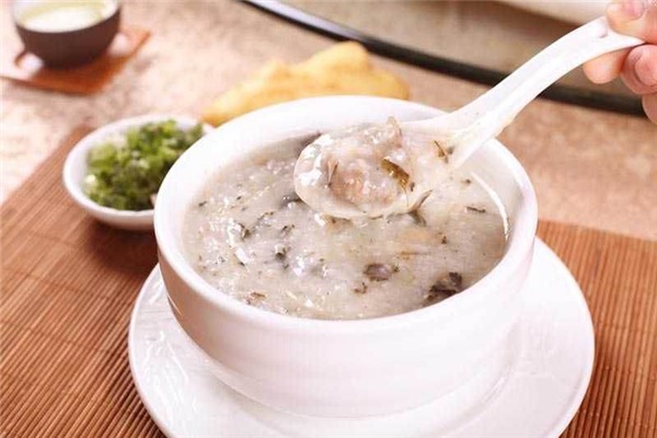 光頭佬咸骨粥餃子王