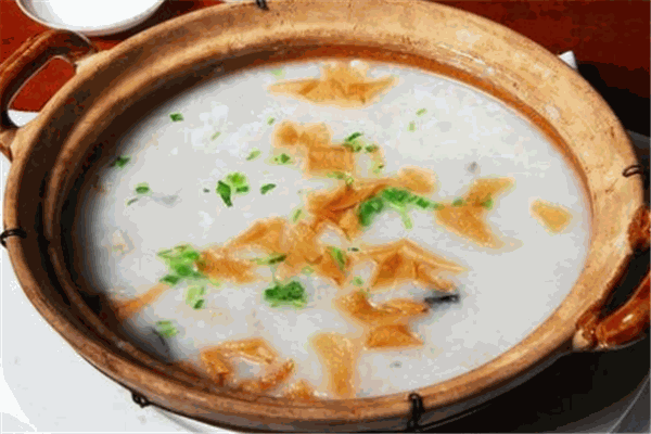 潮城砂鍋粥加盟