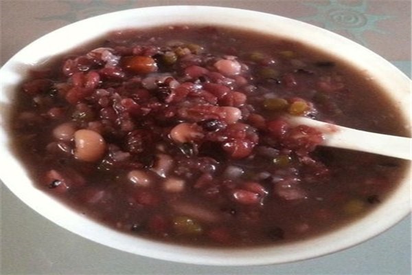 香香粥鋪加盟