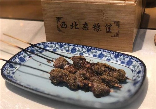 西北雜糧筐涼皮王加盟