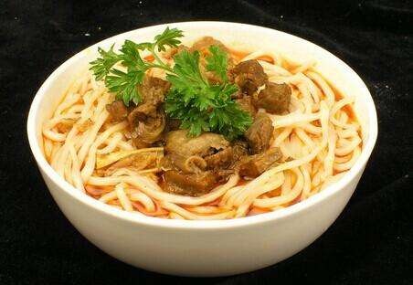萬里金湯牛肉拉面加盟