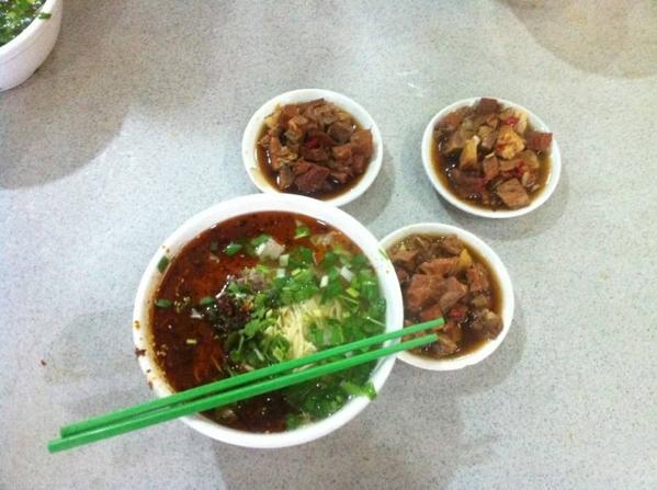 萬里金湯牛肉拉面加盟