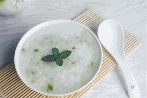 苗韻竹蓀鵝餐飲