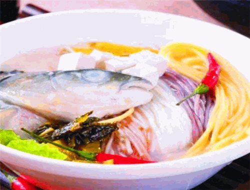 丁記喵喵魚粉