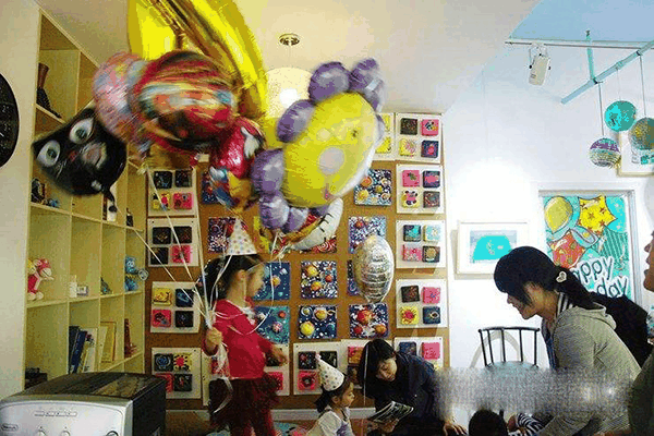 米洛瓦國際美術(shù)