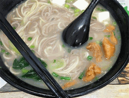 西風度魚粉加盟