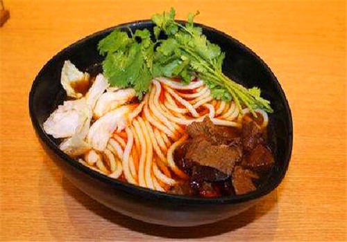 三品王牛肉粉加盟