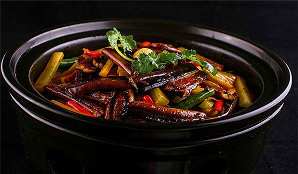 儲(chǔ)奇門鱔魚火鍋加盟
