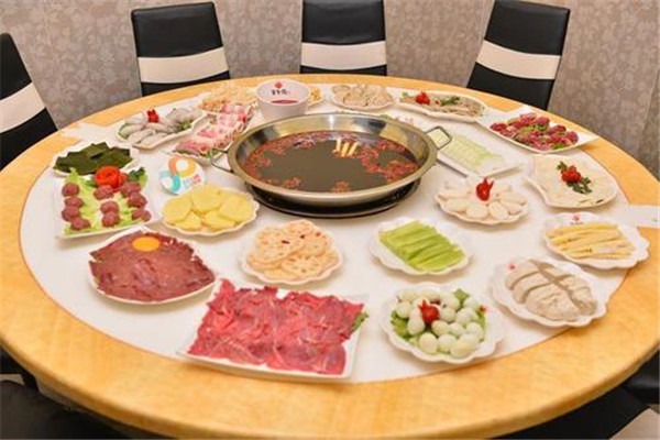 宰牛場(chǎng)純鮮火鍋加盟