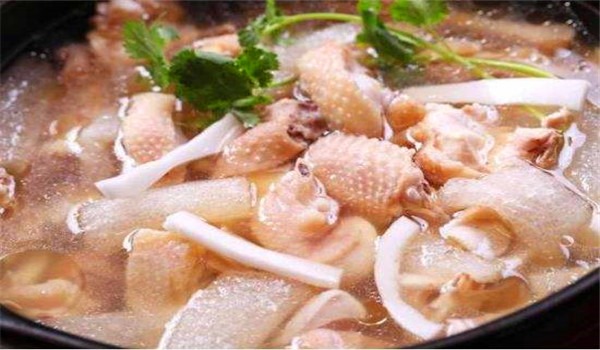 潤(rùn)緣燕窩椰子雞加盟