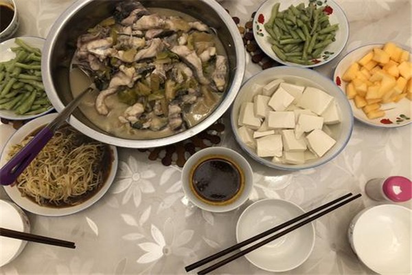 谷隱豆花酸菜魚加盟