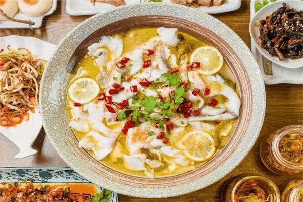 詠青酸菜魚