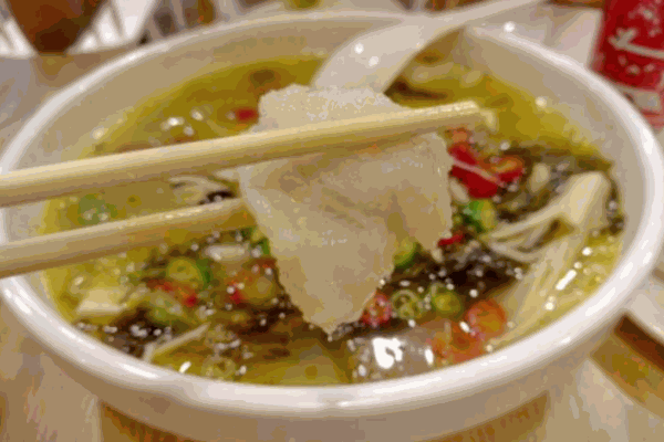 青羅灣無(wú)骨酸菜魚(yú)