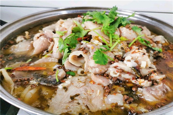酸知味酸菜魚加盟