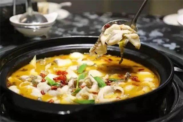 鴨綠江酸菜魚