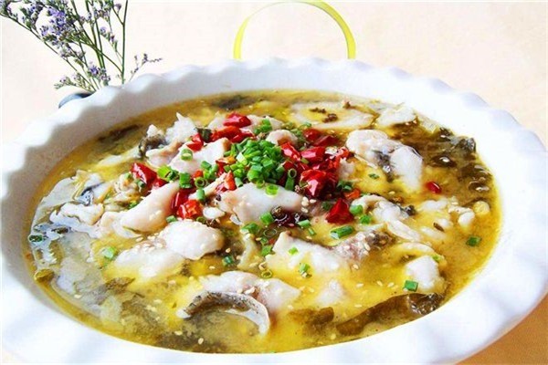 貓?zhí)介L(zhǎng)酸菜魚