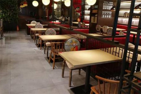 嚴(yán)師傅酸菜魚