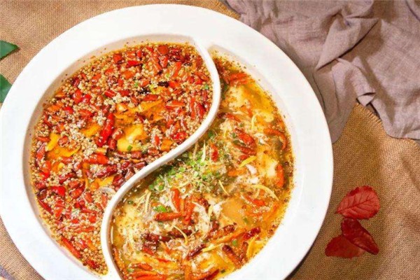 馳名酸菜魚