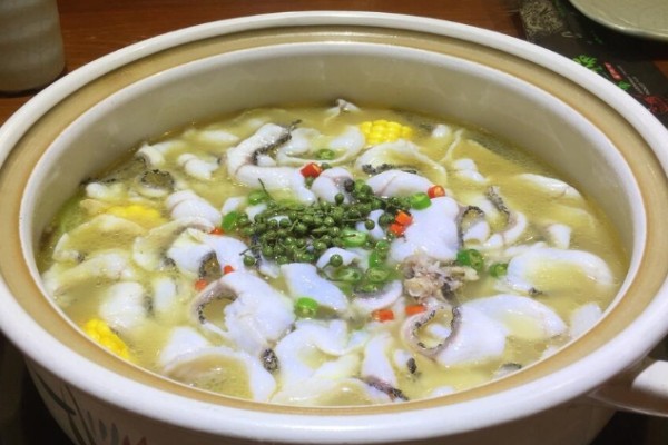 籬笆小院酸菜魚(yú)