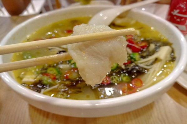 虞美人酸菜魚(yú)