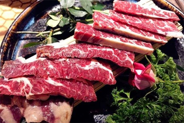 黑牛的店炭火燒肉