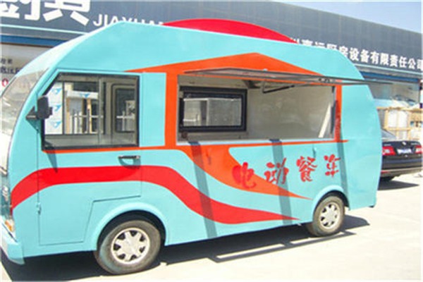 香巴士小吃車加盟