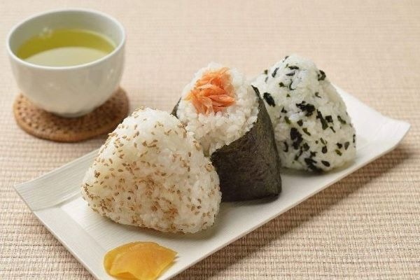 余千味飯團加盟