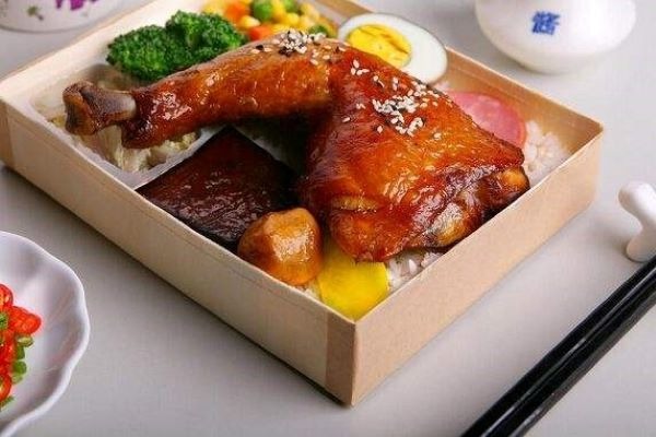 簡稻無國籍便當加盟