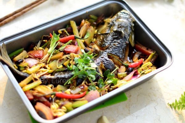 滋派烤魚加盟