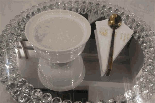 花哪鮮燉燕窩加盟