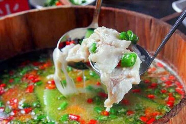 麗江人家斑魚火鍋加盟