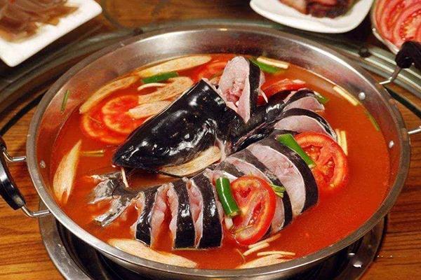 聚源魚坊火鍋加盟