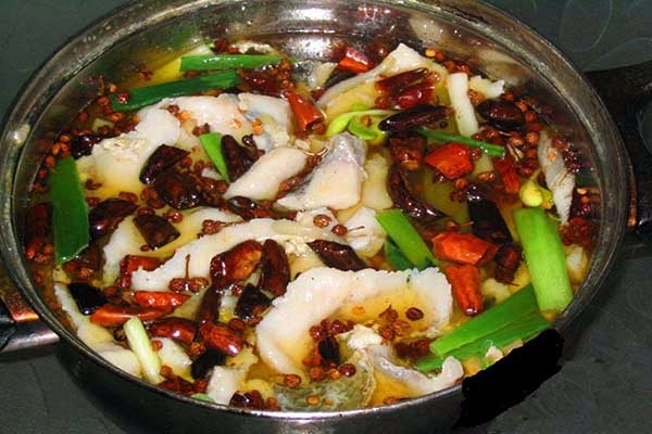 諾水河石鍋魚