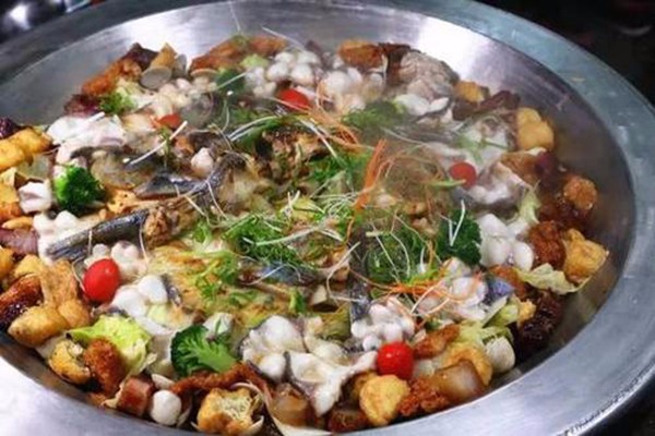 湘農(nóng)魚莊火鍋加盟