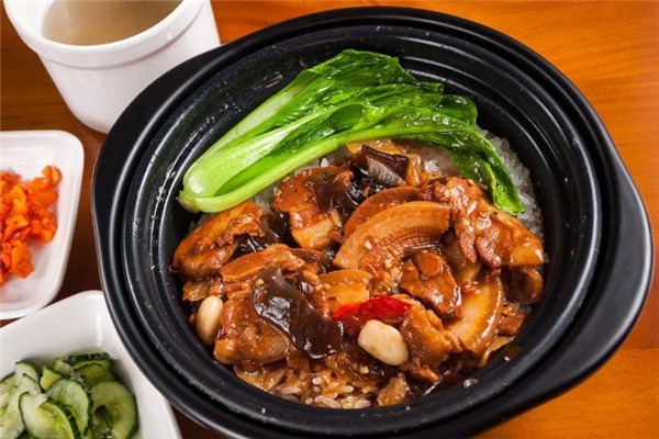 港式煲仔飯