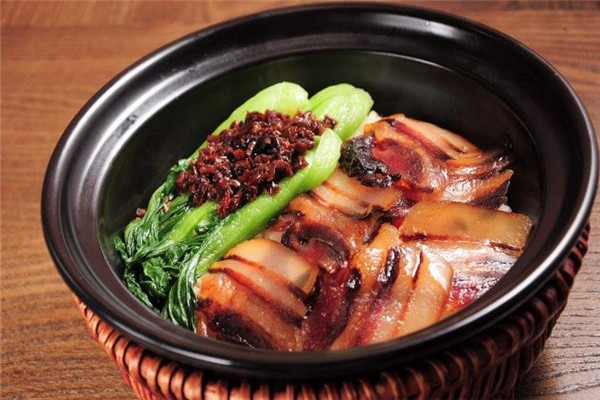港式煲仔飯
