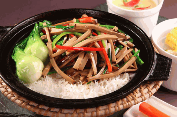 吉祥煲仔飯