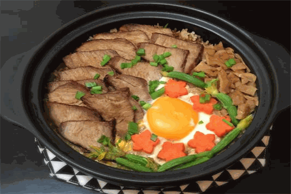 雅安煲仔飯